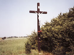 neues Kreuz am Ende der Teschenauerstrasse